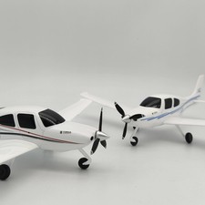 CIRRUS 1/48 Aircraft CIRRUS