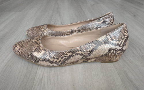 Footglove ladies low wedge - m&s,