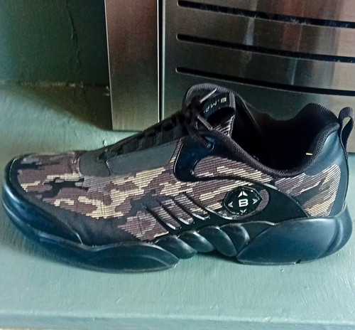 Bugsy malone camo sneakers - bugsy,