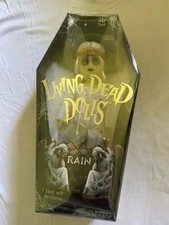 LIVING DEAD DOLLS RESURRECTION