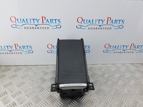 Volvo xc60 cup - holder, storage