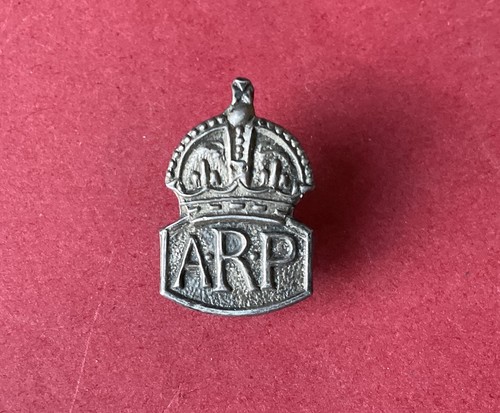 Small vintage arp silver pin - vintage,