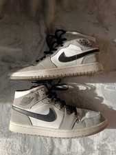 Nike Air Jordan 1 Mid