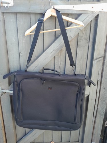 Tripp hanging suit carrier - tripp,