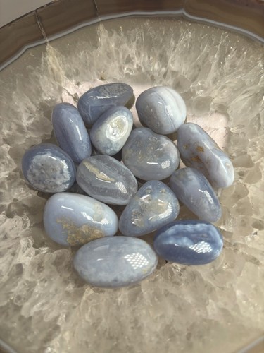 100g blue lace agate tumble - blue,