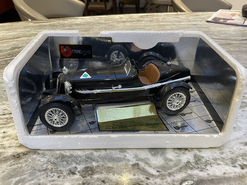 Burago 3014 black alfa - burago, 1/18