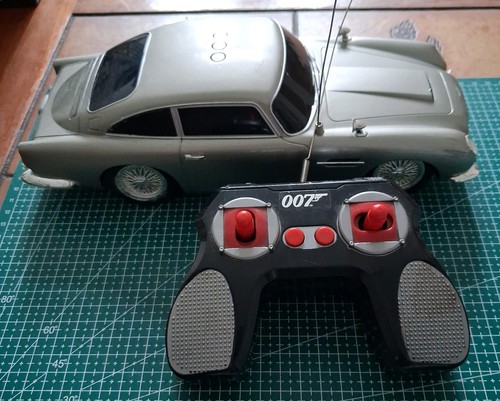 Aston martin db5 - db5, 2012