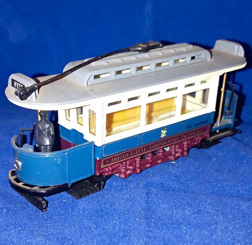 Corgi dick kerr - type, tram