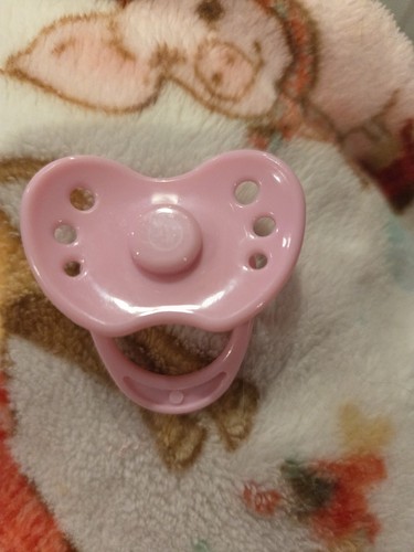 Magnetic pacifier dummy for - dummy,