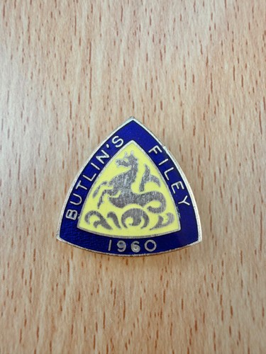 1960 butlins enamel pin badge - 1960,