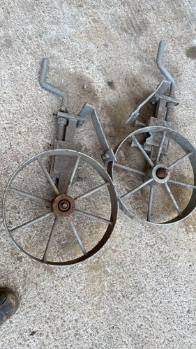 Cast iron wheels - iron,