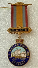 Roab breast jewel sir - -,