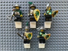 5X Castle Knights Minifigures - Frightening Knights