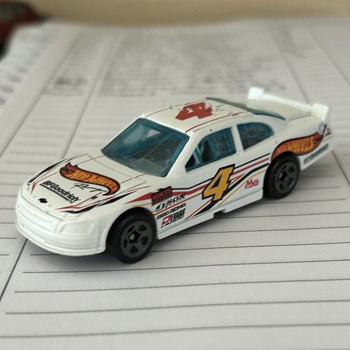 Hot wheels chevrolet - wheels,