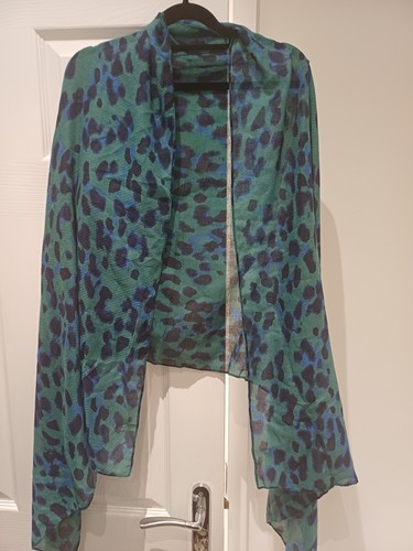 Blue and green - blue,