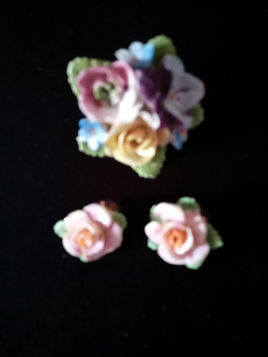 Antique set fine - set, of