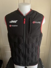 MONEYGRAM HAAS F1 TEAM ISSUE PADDED GILET MENS LARGE 2023 SEASON NIB - LAST ONE