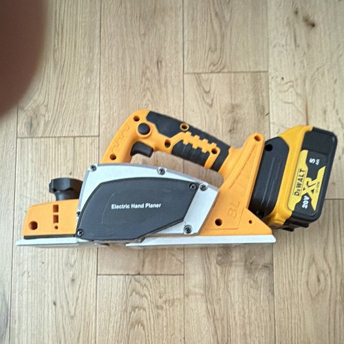 Dewalt 20v cordless - 20v, xr