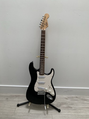 Squier bullet strat 2010 - strat,