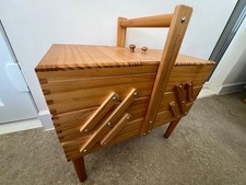 The quilted bear wooden - the,