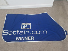 HORSE RACING BETFAIR.COM WINNER 2002 WINNERS RUG BLANKET
