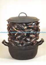 D062043 Casserole and Closed Mussels. Mussell Shells. Pigment and Polyester Resi