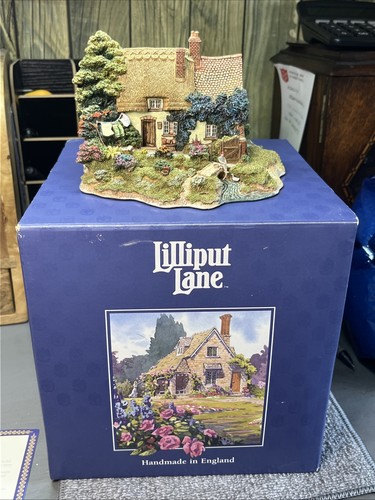 Lilliput lane summer days - lilliput,