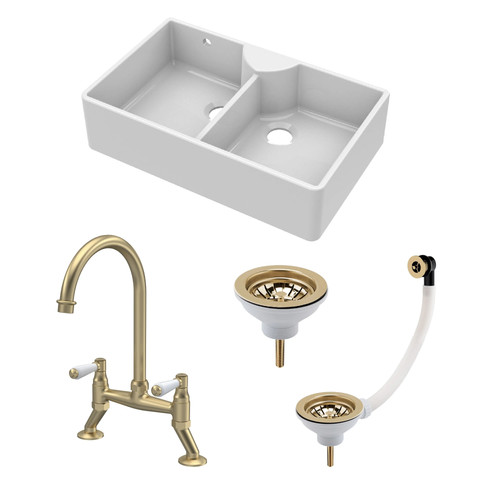 Traditional fireclay kitchen - traditional,