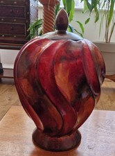 Home Chic Lidded Urn Pot Metal