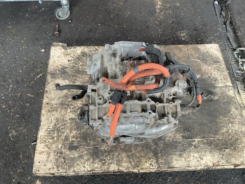 Toyota prius auris 2016 - prius/,