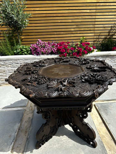 Antique walnot octagonal - antique,