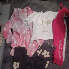 Girls Dressing Gown and pjs bundle age 8-9 years