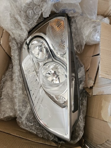 Ford max 2011 2012 genuine - 2011–2012,