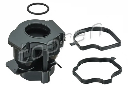Engine breather oil separator