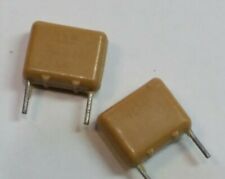 2 X ITT 0.1uF 250V PMT/2R Moulded MKT Polyester Capacitor (B4)