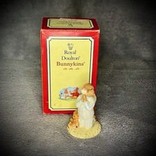 Royal Doulton - Bedtime Bunnykins - DB55 – 1986 - Vintage Porcelain Figurine