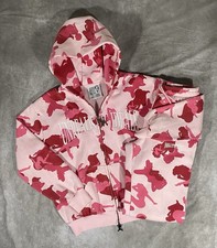 Named collective ladies print