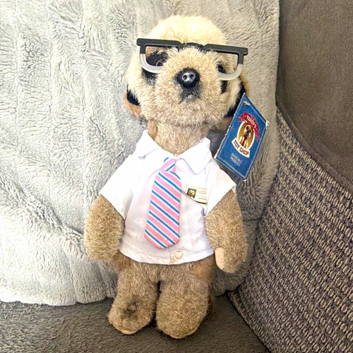 Compare the meerkat sergei - meerkat,