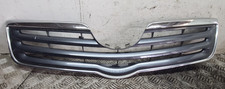 Toyota Avensis front grill