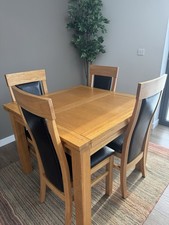 Compact solid oak  4-8 Seater