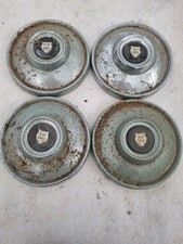 JAGUAR HUB CAPS  BADGES