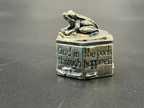 Silver scenes - silver,