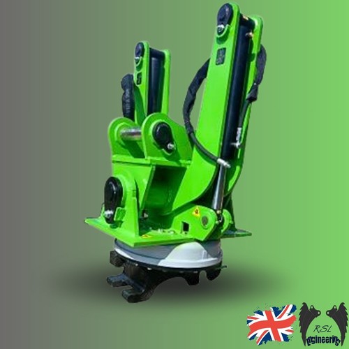 Excavator bucket tilt