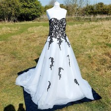 Wedding Dress White With Black