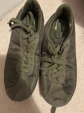 Women’s Trainers Size 6 Well