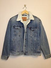 Levi’s Men’s Light Wash