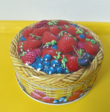 Churchill's Confectionery  Empty Tin – Summer Berries Design