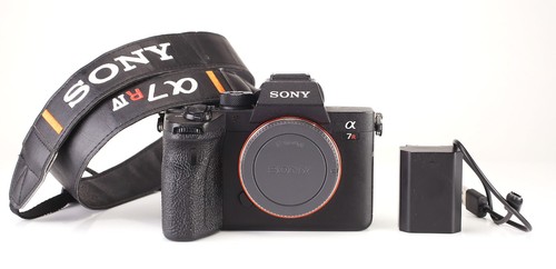 Sony a7r camera body only - sony,
