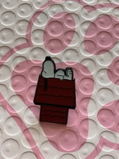 SNOOPY  Peanuts Cute Enamel