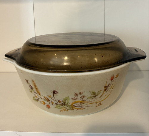 Pyrex harvest round casserole - pyrex,